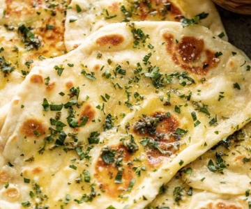 GARLIC NAAN